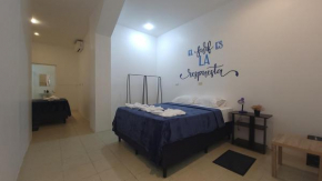Surfo House Hotel & Hostel
